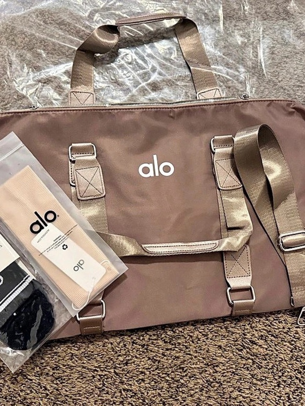 alo Travel Bag in Brown NWT